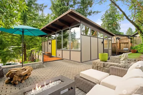 137 Del Monte Ave, Fircrest, WA 98466