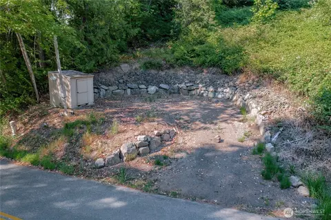 301 E Shorecrest Dr, Shelton, WA 98584