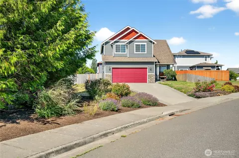2563 Pacific Highlands Ave, Ferndale, WA 98248