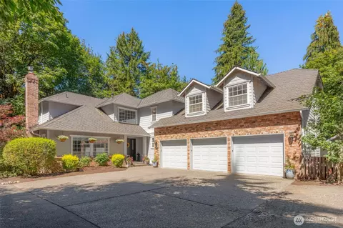 21648 NE 165th St, Woodinville, WA 98077