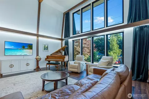 2909 Sherwood Dr SE, Olympia, WA 98501