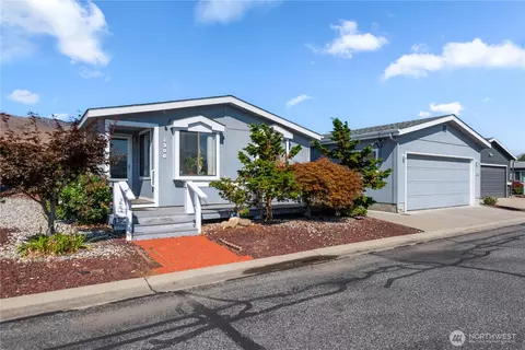 1306 Glacier Pl #68, Wenatchee, WA 98801