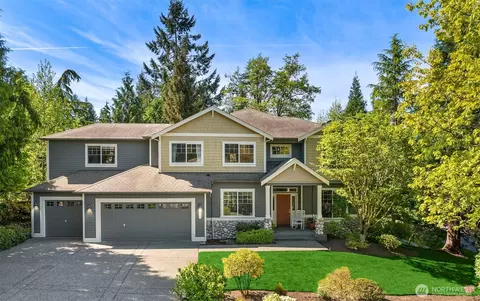 9437 NE Coral Ct, Bainbridge Island, WA 98110