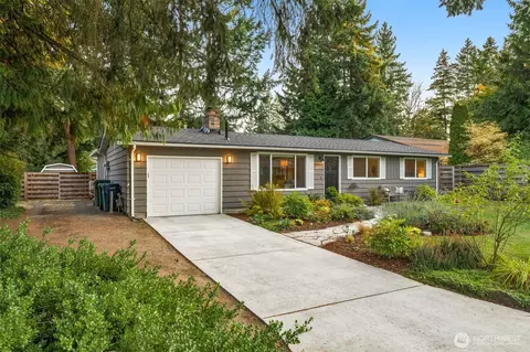 8717 NE 137th Pl, Kirkland, WA 98034