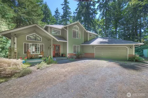 20248 Pugh Rd NE, Poulsbo, WA 98370