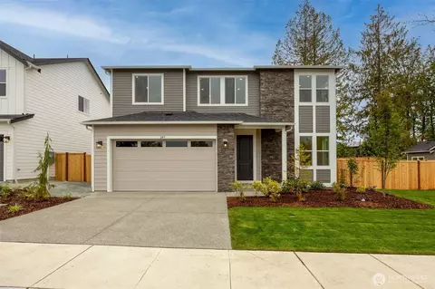 245 N 55th St #24, Mount Vernon, WA 98273