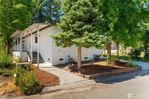 19511 129th Ave NE, Bothell, WA 98011 photo 2