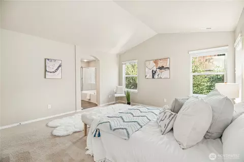Bedroom - 22819 41st Ave SE, Bothell, WA 98021 photo 2 of 4