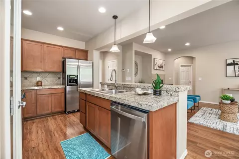 Kitchen - 22819 41st Ave SE, Bothell, WA 98021 photo 3 of 4