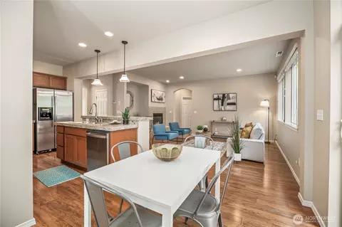 Dining - 22819 41st Ave SE, Bothell, WA 98021 photo 3 of 4
