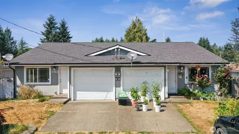 1320 W 1322 W Martin St, Elma, WA 98541