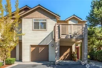 17736 134th Ln SE #G-2, Renton, WA 98058