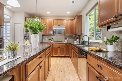 Kitchen - 22811 36th Dr SE, Bothell, WA 98021 photo 3 of 3