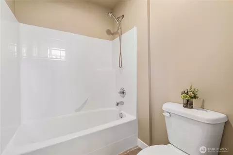 Bath - 22811 36th Dr SE, Bothell, WA 98021 photo 6 of 6