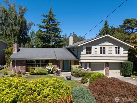 6526 NE 60th St, Seattle, WA 98115