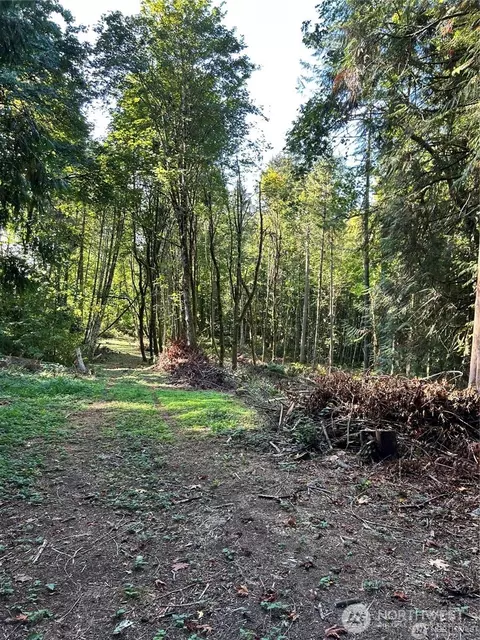0 NE Dawn Rd, Bremerton, WA 98311