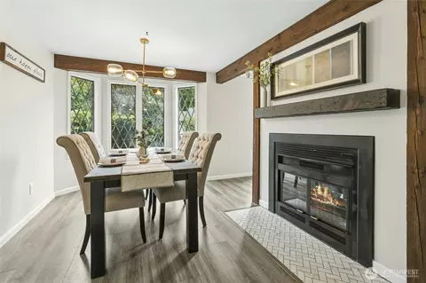 Dining - 211 200th Pl SE, Bothell, WA 98012 photo 1 of 2