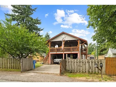 1425 S 6th Ave, Kelso, WA 98626