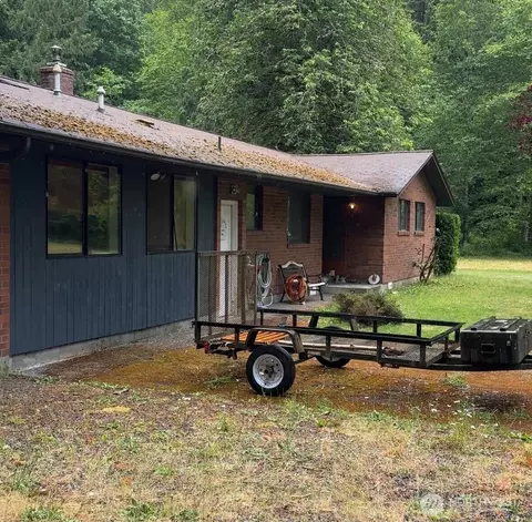 6180 Rutsatz Rd, Deming, WA 98244