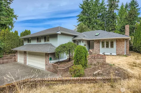 3124 SW 304th St, Federal Way, WA 98023