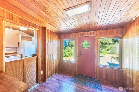 4109 K Pl, Seaview, WA 98644 photo 3