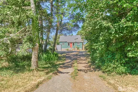 4109 K Pl, Seaview, WA 98644