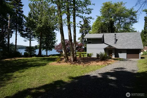 29711 Gamble Pl NE, Kingston, WA 98346
