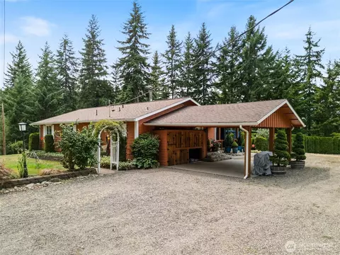 5650 NW Marks Rd, Bremerton, WA 98312
