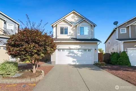 6718 131st St E, Puyallup, WA 98373