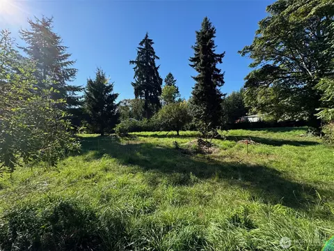 36825 52nd Ave S #C/D, Auburn, WA 98001