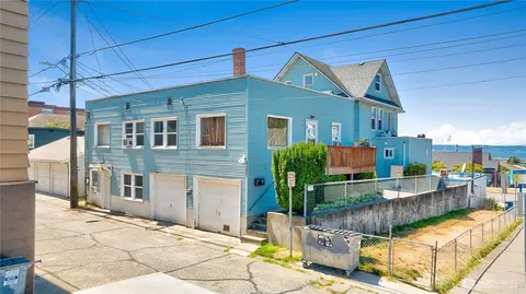 2601 Rucker Ave, Everett, WA 98201 photo 2