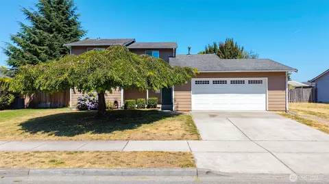 1211 E Gilkey Rd, Burlington, WA 98233