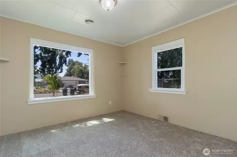 627 Juniper St, Walla Walla, WA 99362 photo 6