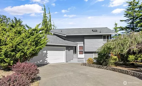 2493 Mountain View Rd, Ferndale, WA 98248
