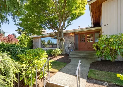 1100 Edmonds St, Edmonds, WA 98020