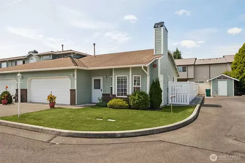 1811 F St SE #8, Auburn, WA 98002