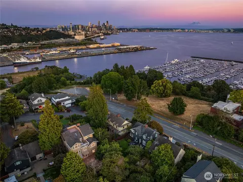 1511 Magnolia Way W, Seattle, WA 98199