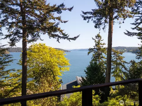 15127 Gibralter Rd, Anacortes, WA 98221