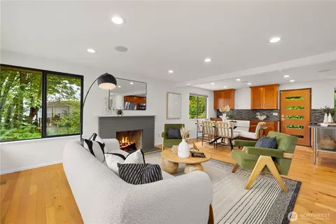 3701 E Jefferson St, Seattle, WA 98122 photo 8