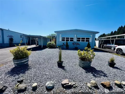 1106 Mountian Villa Loop, Enumclaw, WA 98022 photo 16