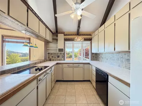63 Hummingbird Ln, Sequim, WA 98382 photo 14