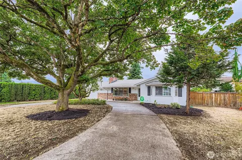 1227 Short St, Marysville, WA 98270