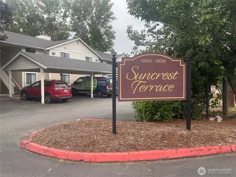 10018 Golden Given Rd E #33, Tacoma, WA 98445
