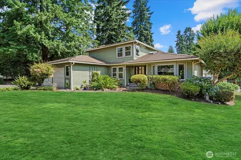19418 170th Ave NE, Woodinville, WA 98072