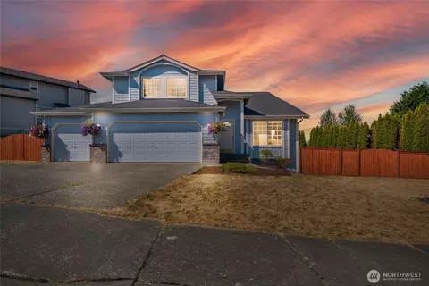 8736 74th Dr NE, Marysville, WA 98270