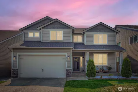 9926 Jackson St SE, Yelm, WA 98597