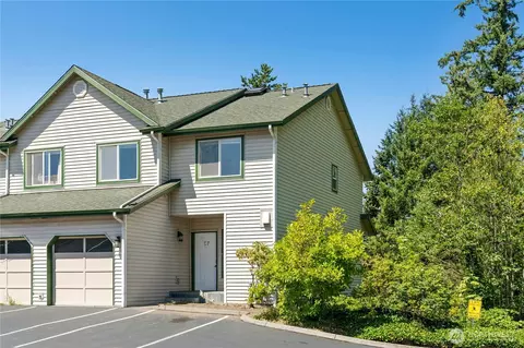 15815 Admiralty Way #C7, Lynnwood, WA 98087