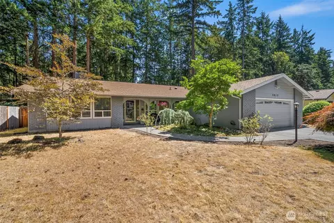 5913 87th Ave W, University Place, WA 98467