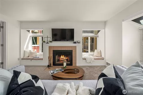 7280 W Lake Sammamish Pkwy NE #4-206, Redmond, WA 98052