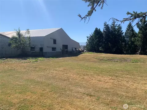 Exterior - 3037 Massey Rd, Everson, WA 98247 photo 11 of 13
